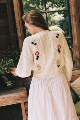 The Clover Cardigan | Winter Flower