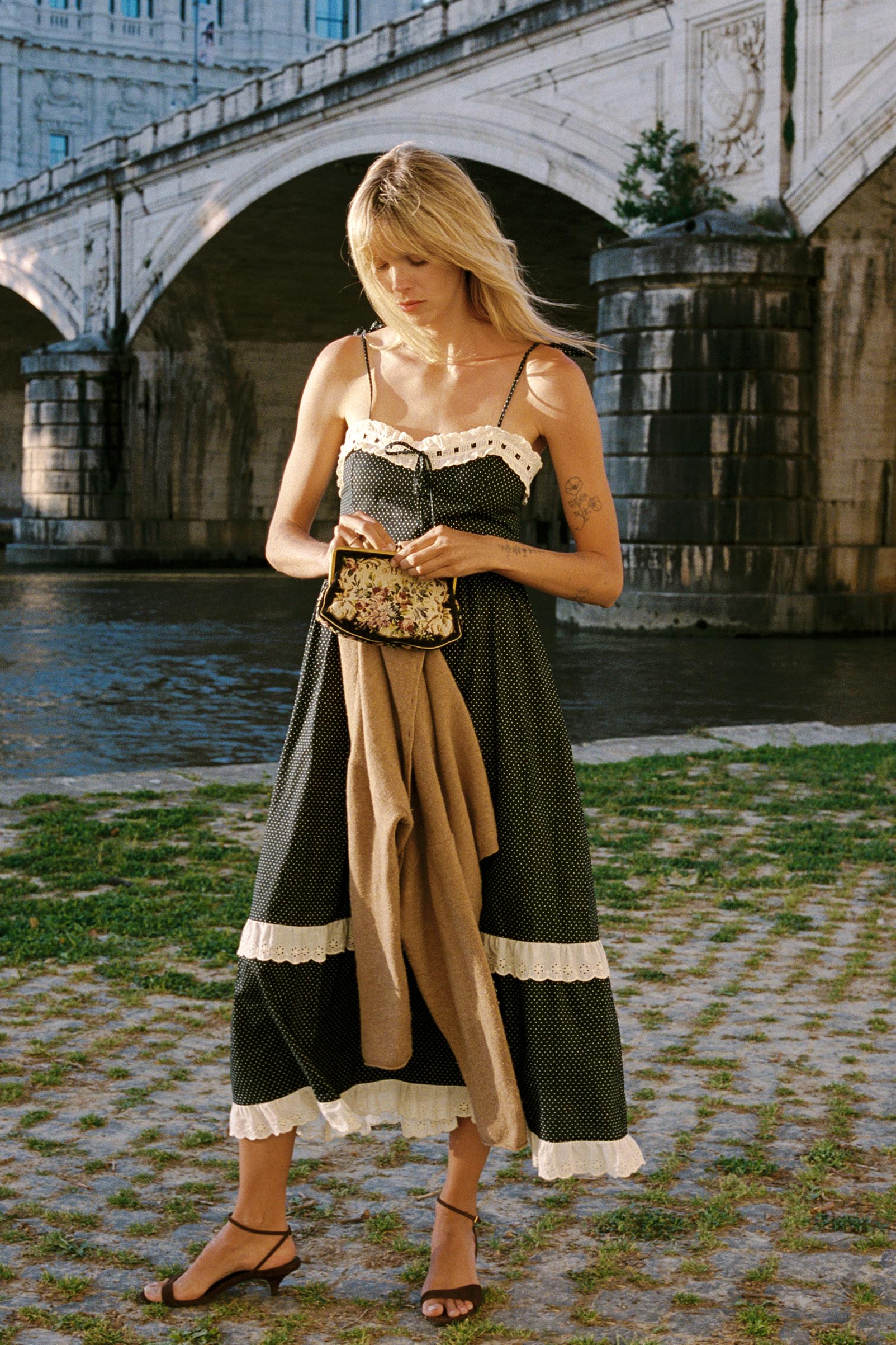 23年　デイジーリン 2WAY Afternoon Dress 07056 23年 DAISY LIN 2WAY Afternoon Dress 07056 DAISY LIN | Official