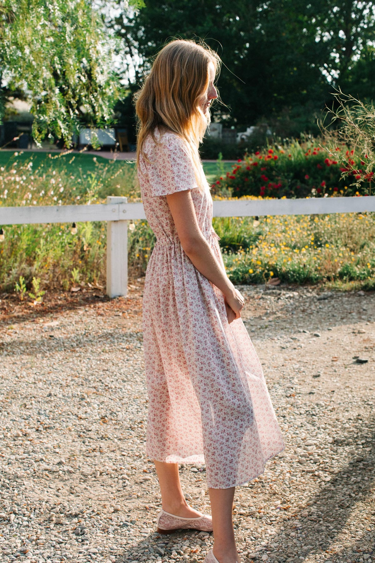 simple midi dress Solid Short Sleeve Round Neck 30.3 inches / 77 cm Dress weight simple dress midi Solid Short