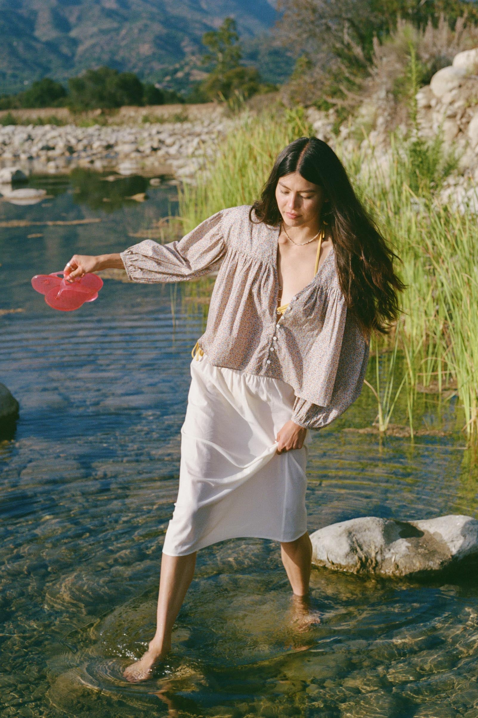 The Georgina Blouse | Chamomile Rose Cluster – Christy Dawn