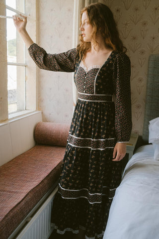 The Priscilla Dress in Falling Roses, Size Xs | F25 The Priscilla Dress in Falling Roses, Size Xs | F25