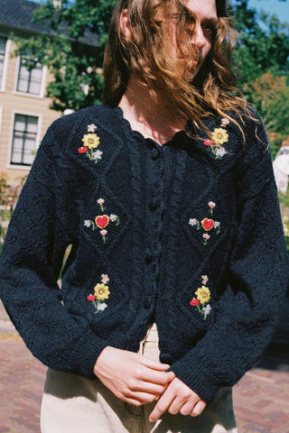 The Clover Cardigan | Winter Heart