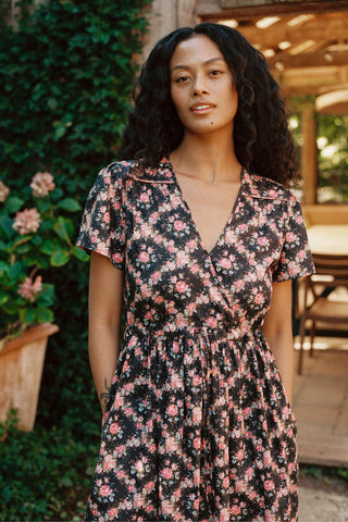 The Dawn Dress Petites | Night Rose Lattice