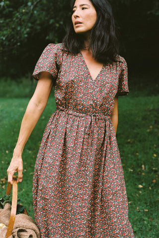 The Dawn Dress Petites | Evergreen Apple Harvest