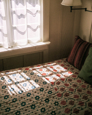 The Vaishali Quilt | Oak Leaf (Block Printed)