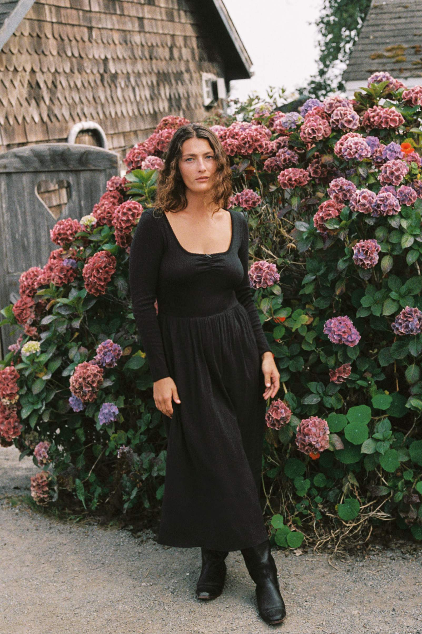 Ramona.jpg?v=1739455046&width=1200