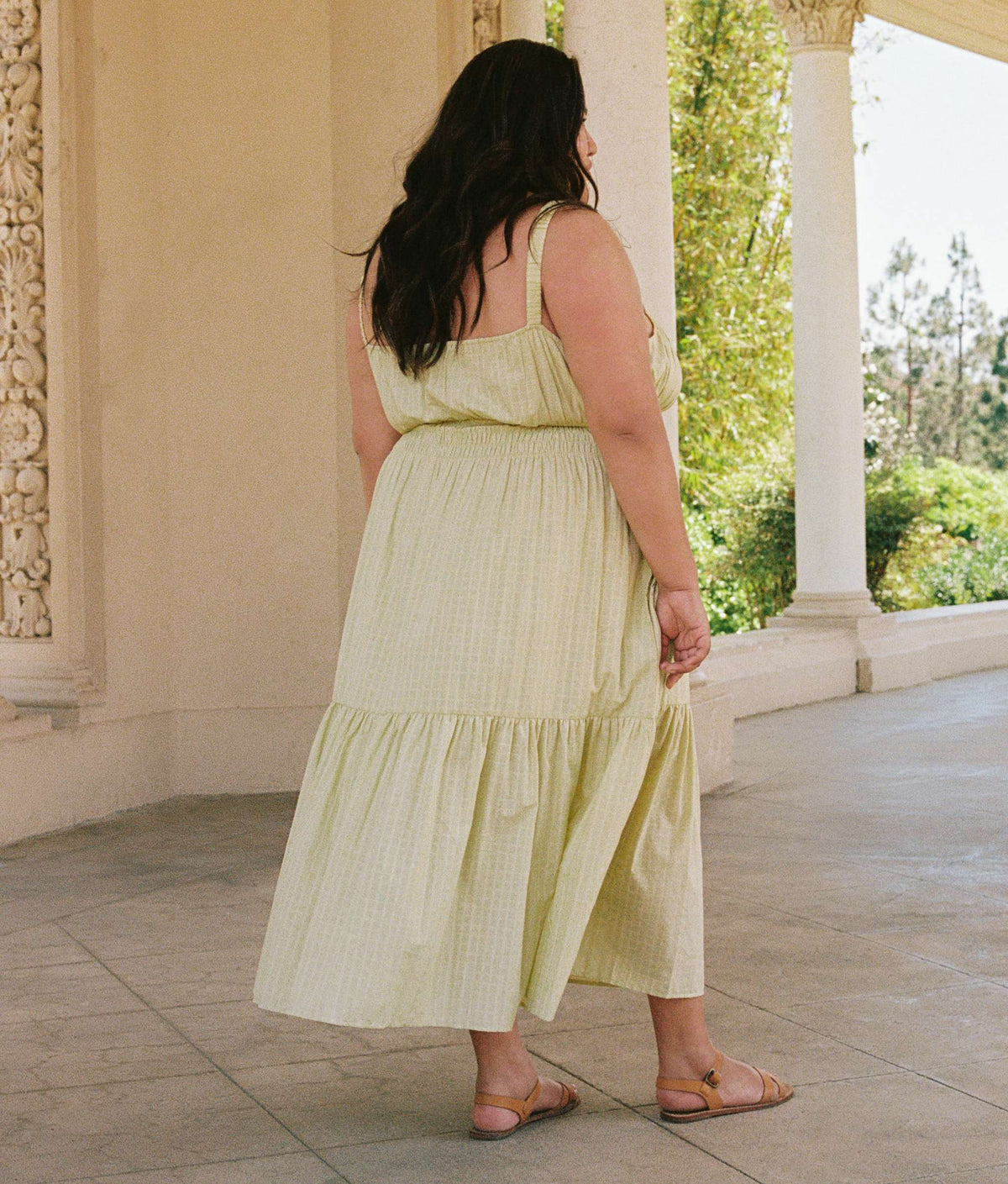 open lace back dress Amazon.com: Dress the Population Womens Gabriella Bodycon Midi Special  Occasion, Lemongrass Mult, X-Small US : Clothing, Shoes & Jewelry