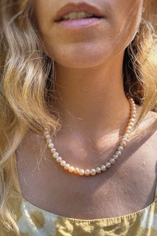 Pearl Necklace | Iridescent