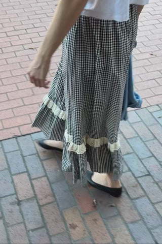 Checkered skirt video